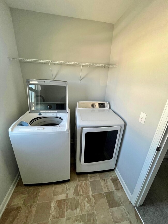 Building Photo - 2105 Boynton St