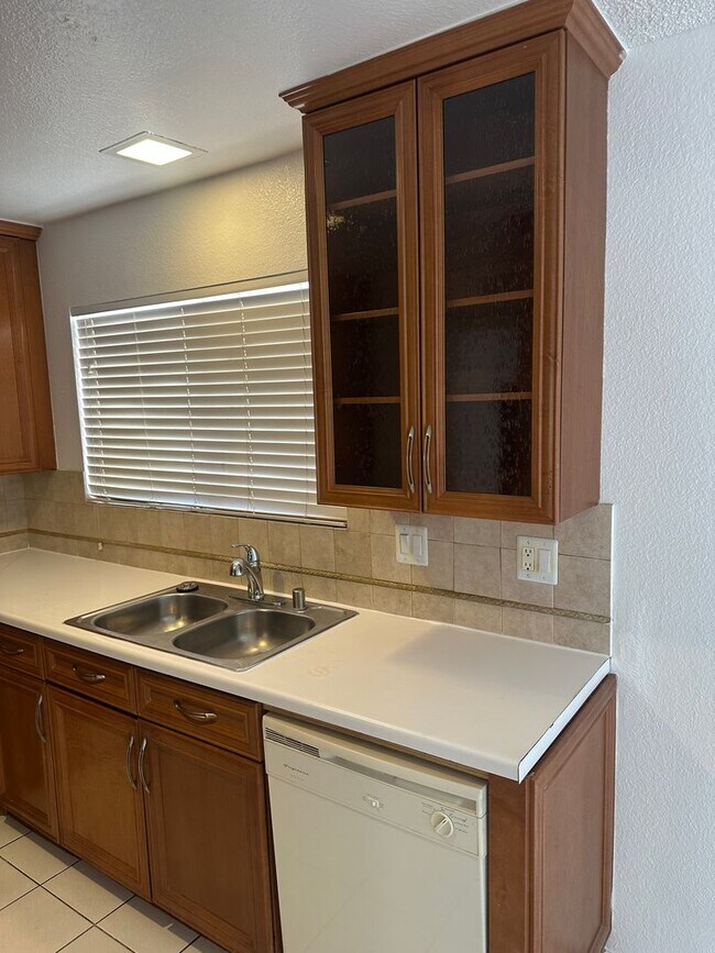Building Photo - 7703 Salishan Dr
