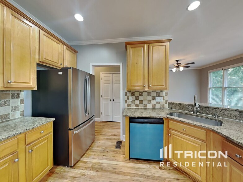 Building Photo - 1503 Scenic Overlook Ct NW