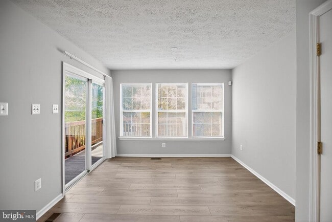 Building Photo - 9875 Decatur Rd