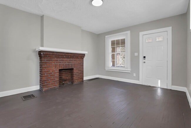 Building Photo - 791-793 E Starr Ave