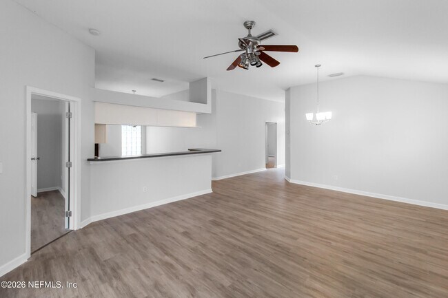 Building Photo - 1216 Brookwood Bluff Rd E