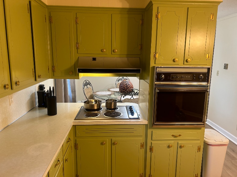 Building Photo - 2413 Placid Lake Dr