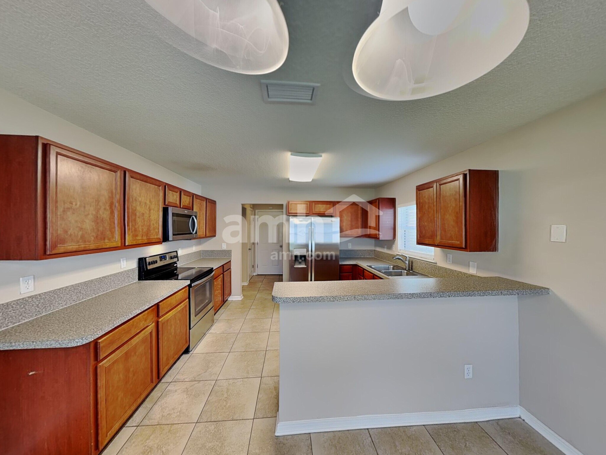 Building Photo - 2531 Fox Hill Ln