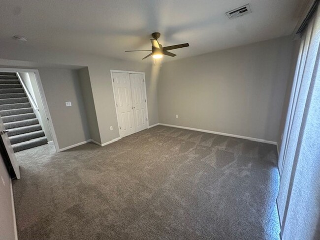 Building Photo - Beautiful Town Home + Deck & Patio + Easy ...
