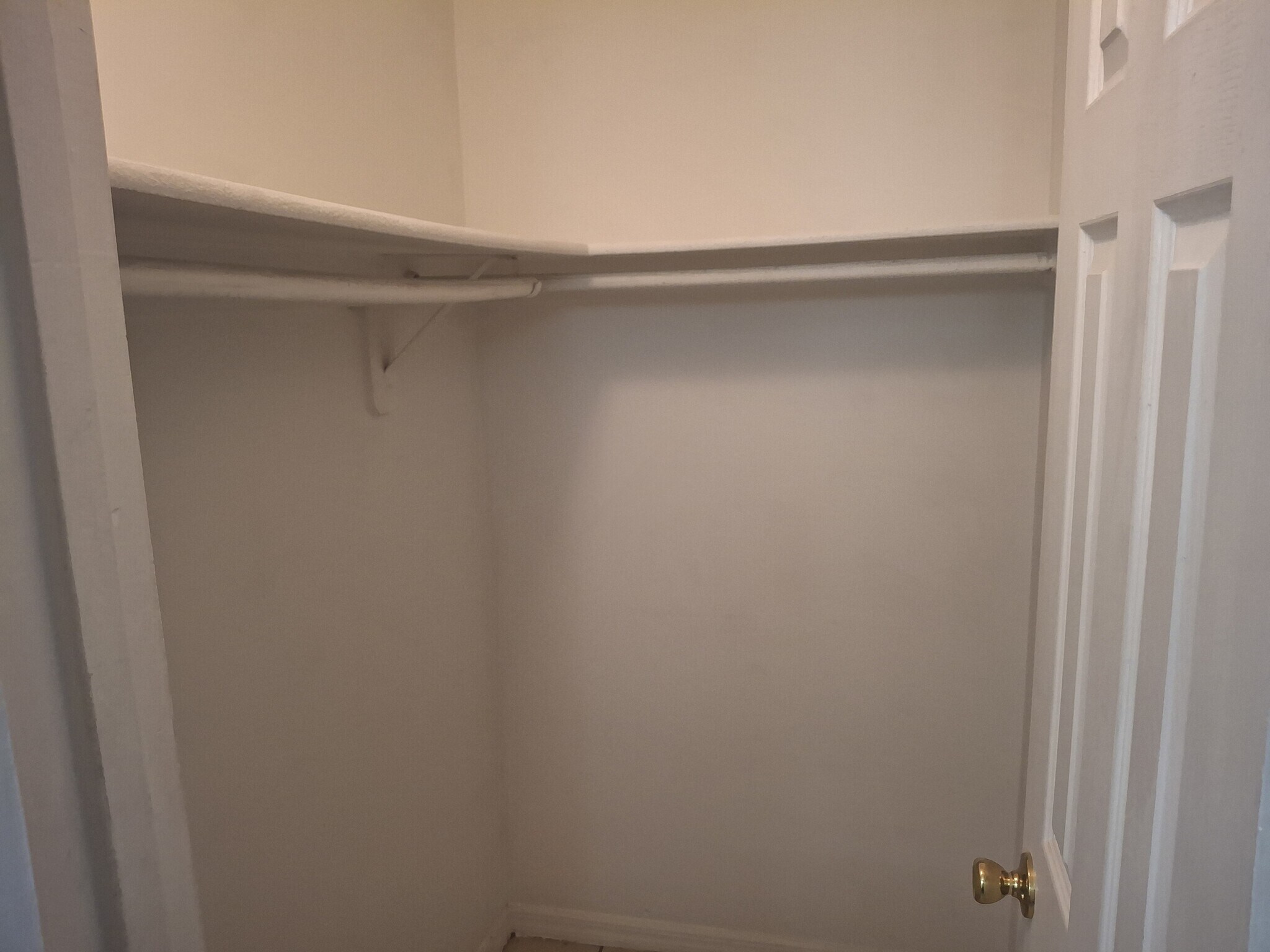 Building Photo - 1207 Groveland Ave