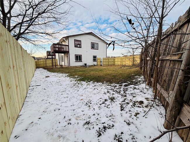 Building Photo - 503 Hardin Ct