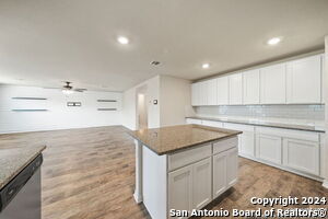 Building Photo - 13123 Minuet Sway