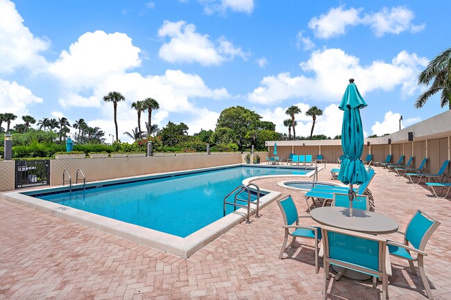 Building Photo - 3390 S Ocean Blvd