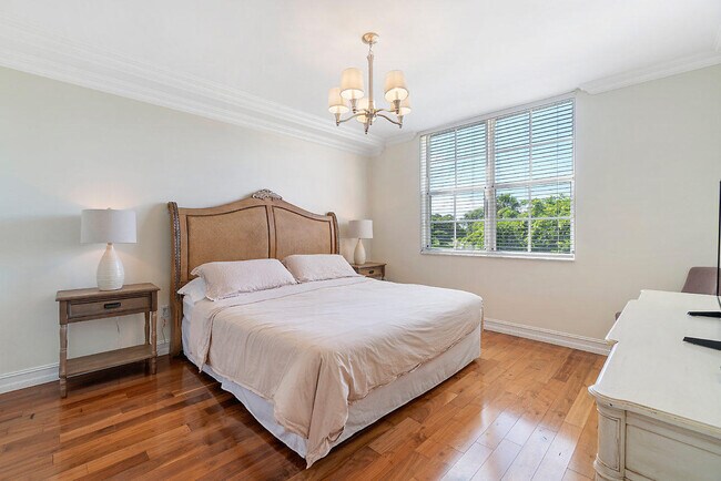 Building Photo - 11740 St Andrews Place