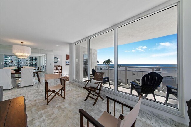 Building Photo - 2751 S Ocean Dr