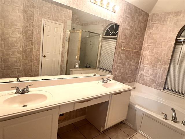 Building Photo - 5017 Remington Dr