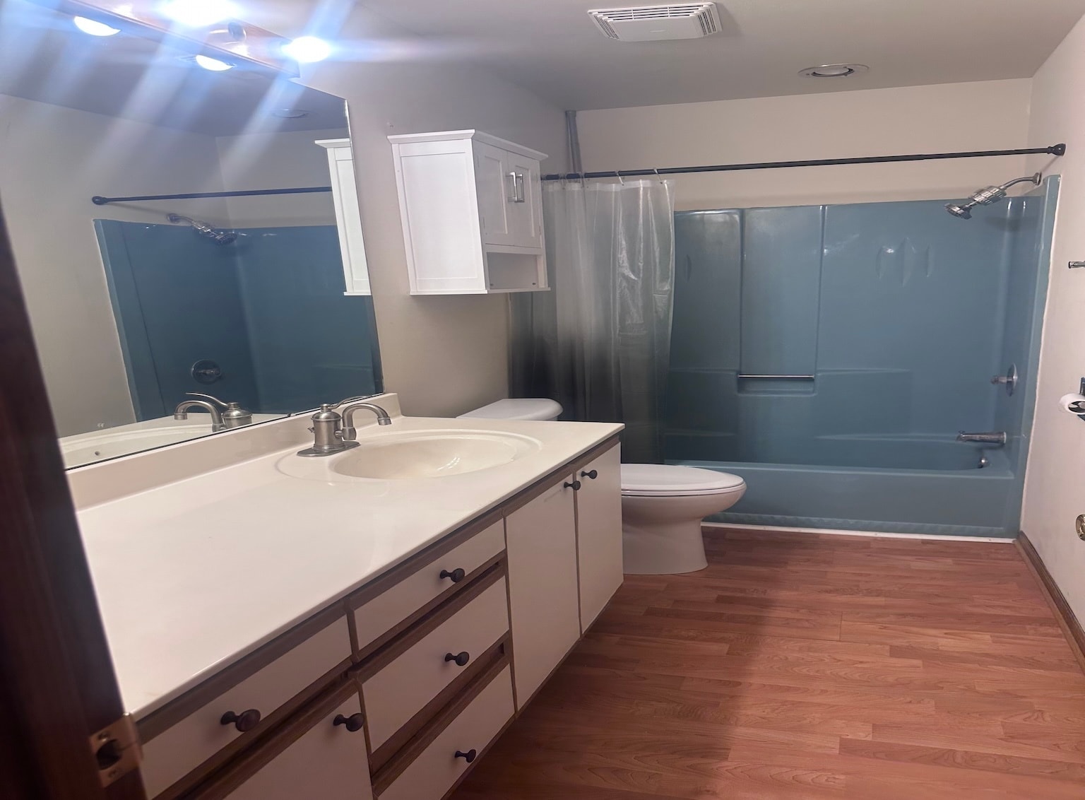 Building Photo - 1636 Lawney Ct