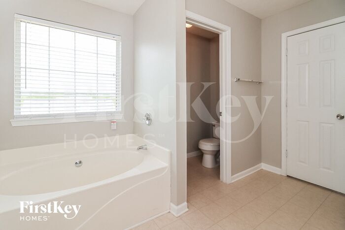 Building Photo - 3186 Striped Maple Cove