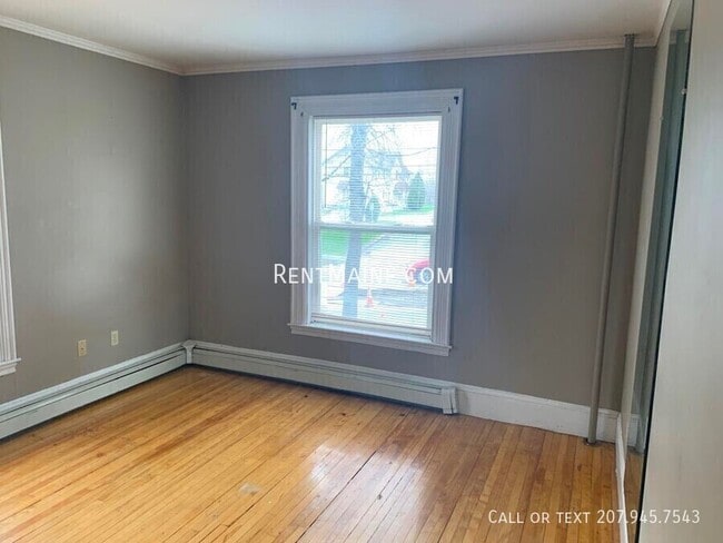 Building Photo - 348 State St