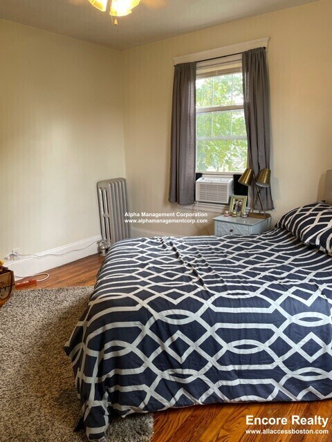 Building Photo - 155 Summer St