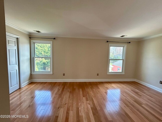 Building Photo - 82 3rd St