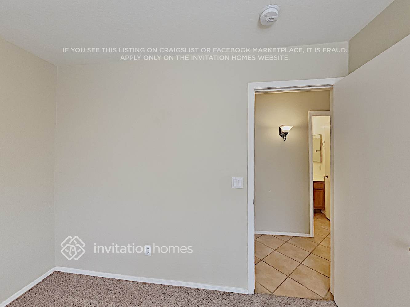 Building Photo - 16059 W Larkspur Dr