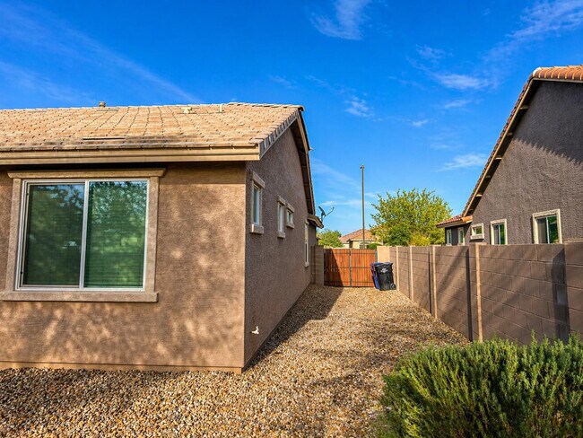 Building Photo - 24092 N 165th Ln