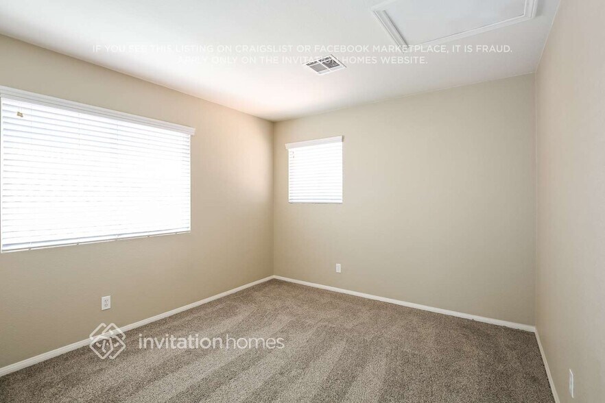 Building Photo - 7413 Sunspot Dr