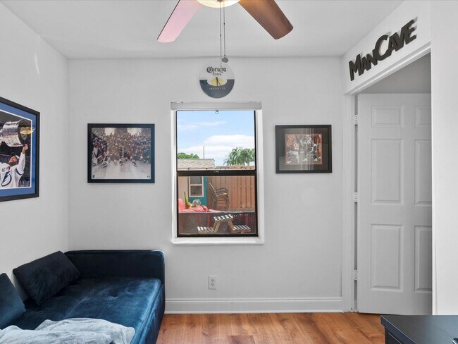 Building Photo - 4025 Village Dr