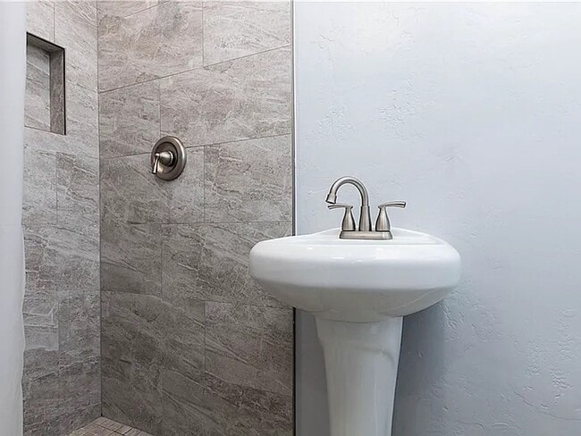 Building Photo - 26440 Plymouth St