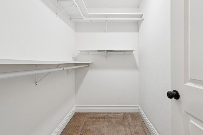 Building Photo - 2081 Buttner Rd