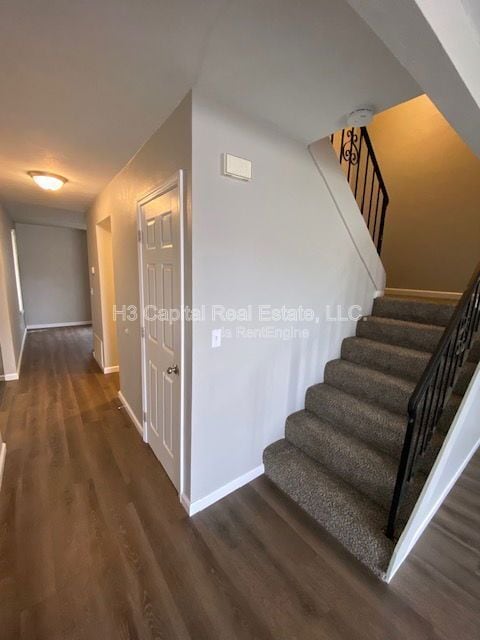 Building Photo - 108 Sunnyside St