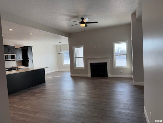 Building Photo - 1605 Blenheim Dr