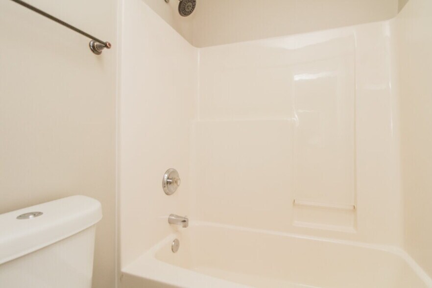 Building Photo - 804 Cainbrook Ct