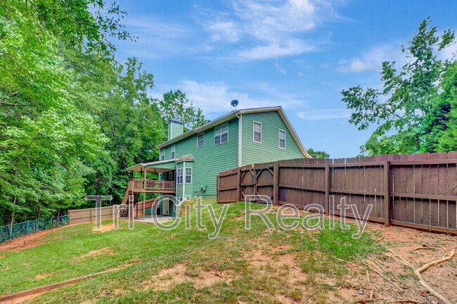 Building Photo - 75 Rock Mill Ct