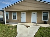 Building Photo - 4116 W 56th Pl