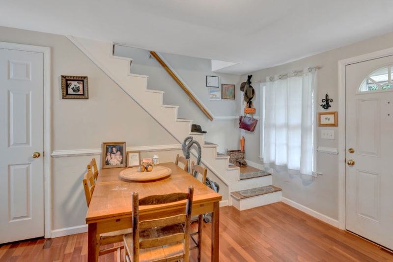 Building Photo - 922 Monticello Ave