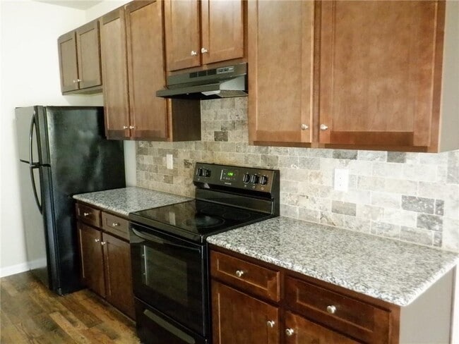 Building Photo - 1522 Iris Walk