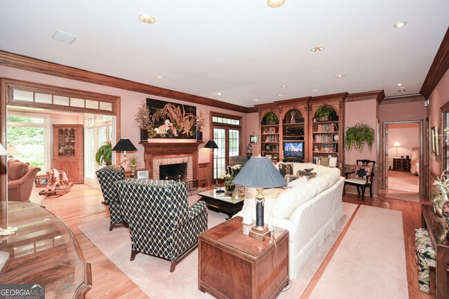 Building Photo - 1640 Lazy River Ln