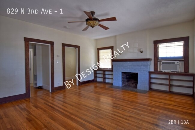 Building Photo - Historic - 1918 - 2 Bed 1 Bath - Just off ...