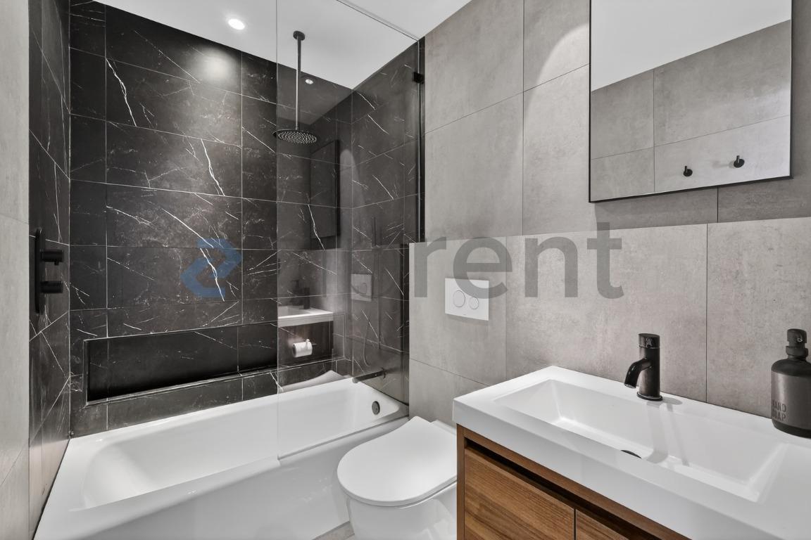 Building Photo - 6 Bonwit Rd