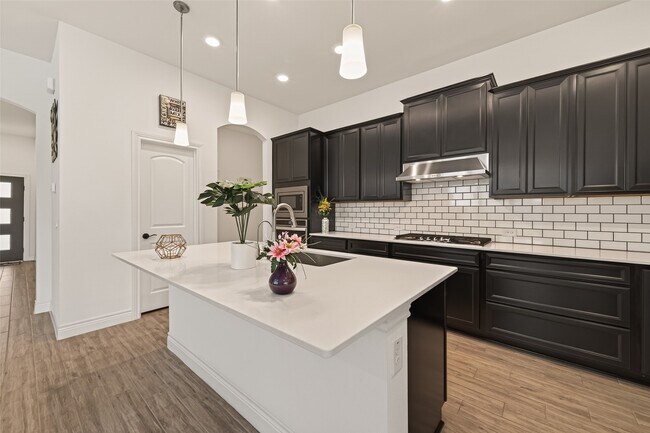 Building Photo - 7319 Woodlark Rdg Dr