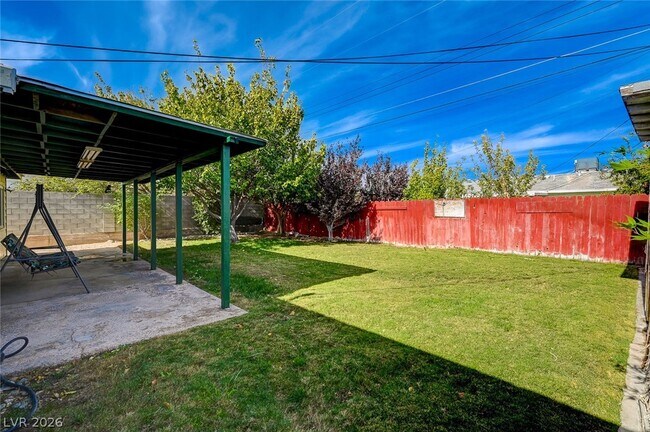 Building Photo - 6208 Casada Way