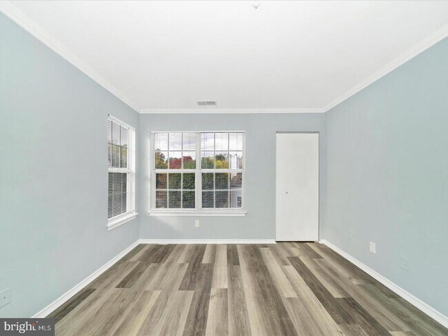 Building Photo - 9907 Boysenberry Way