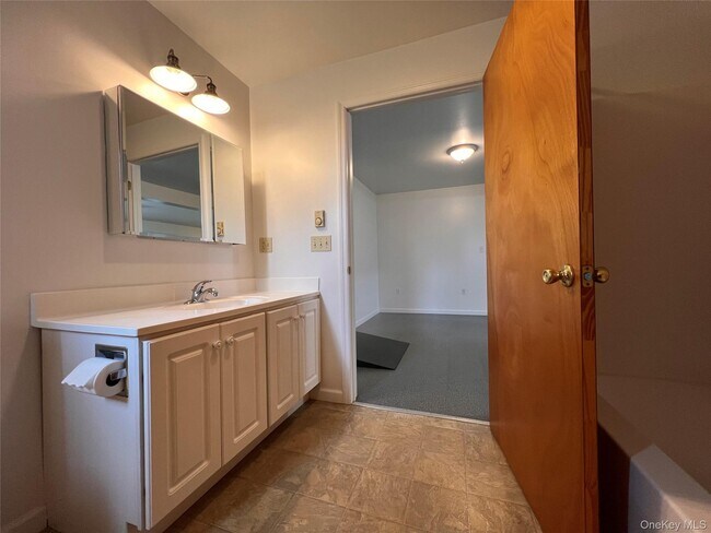 Building Photo - 5994 US-44