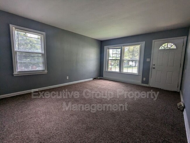 Building Photo - 403 Lee Rd