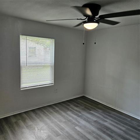 Building Photo - 1403 E 4th Ave