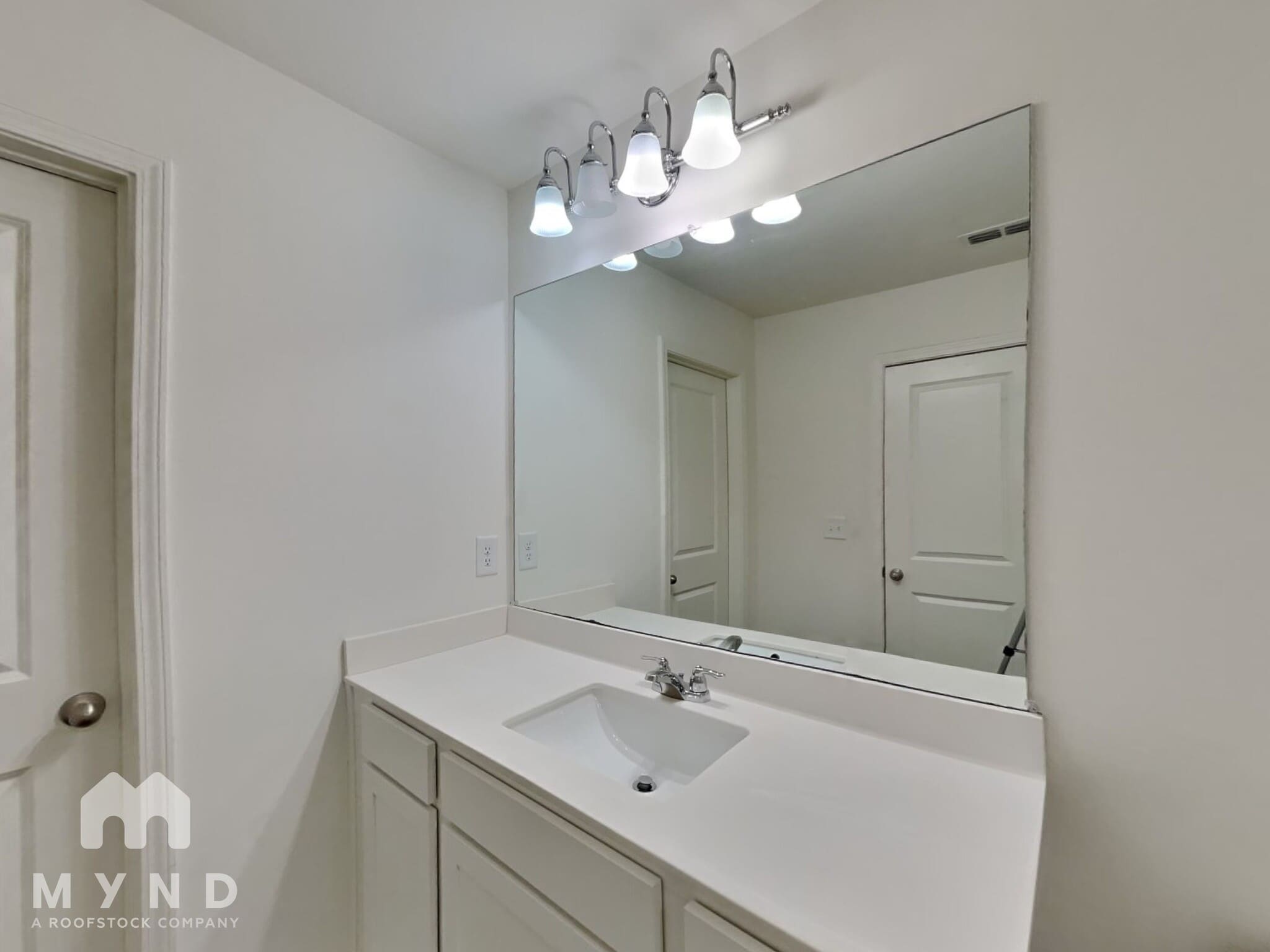 Building Photo - 133 Swindon Dr