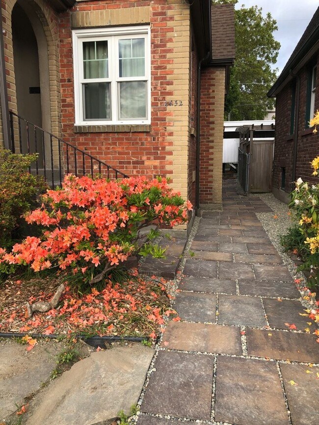 Building Photo - North Admiral Brick Tudor, Spectacular, Im...