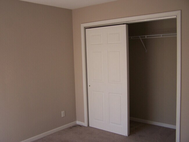 bedroom two closet - 1527 Myrtle Dr