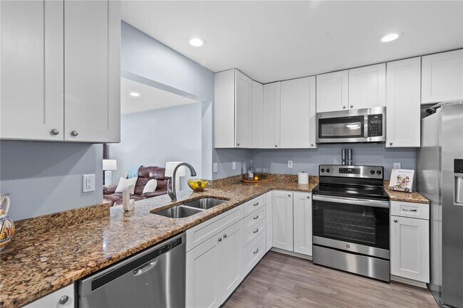 Building Photo - 3600 Magnolia Ridge Cir