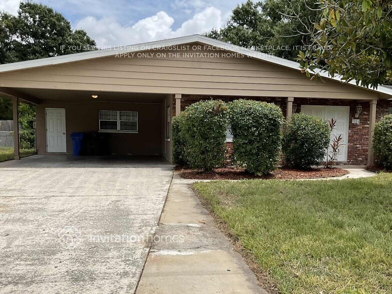 Primary Photo - 7321 Egypt Lake Dr