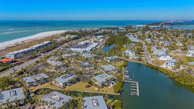 Building Photo - 6750 Gulf of Mexico Dr