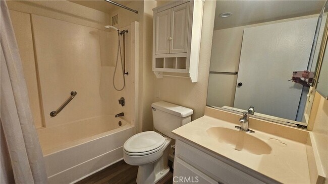 Building Photo - 24055 Paseo Del Lago